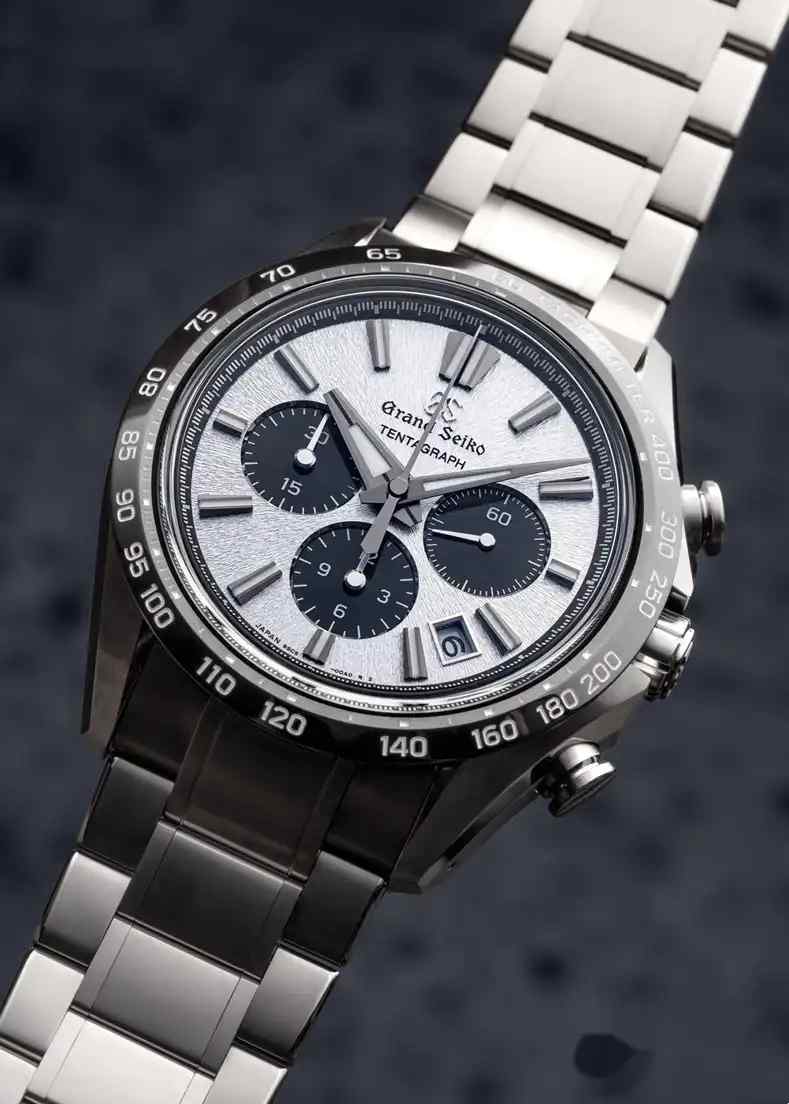 Mount Iwate Dial + Column-Wheel Chronograph