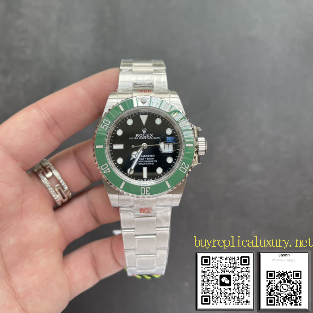 ロレックス サブマリーナ グリーン 116610LV